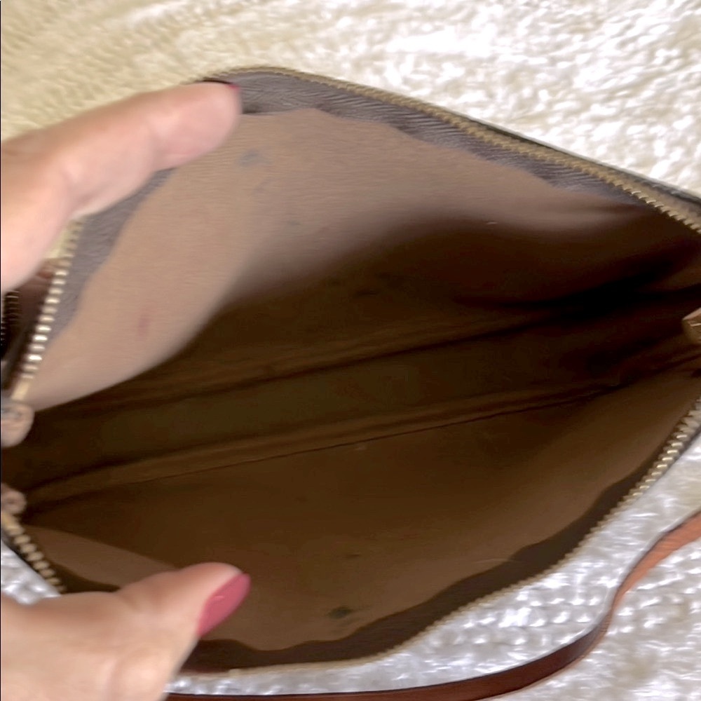 Louis Vuitton Brown Monogram Shoulder Bag with Gold Hardware Preloved - Picture 2 of 13